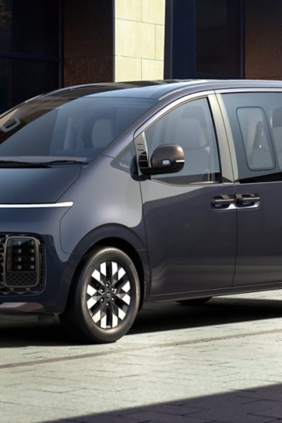 new-staria-hybrid.thumb.800.480